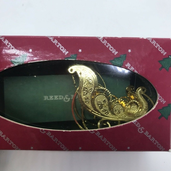 Reed & Barton Ornament Sleigh Gold Plated - Picture 5 of 5
